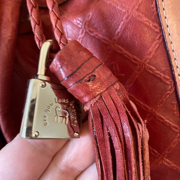 L.A.M.B by Gwen Stefani leather shoulder bag! Leather is super soft! - Picture 4 of 10